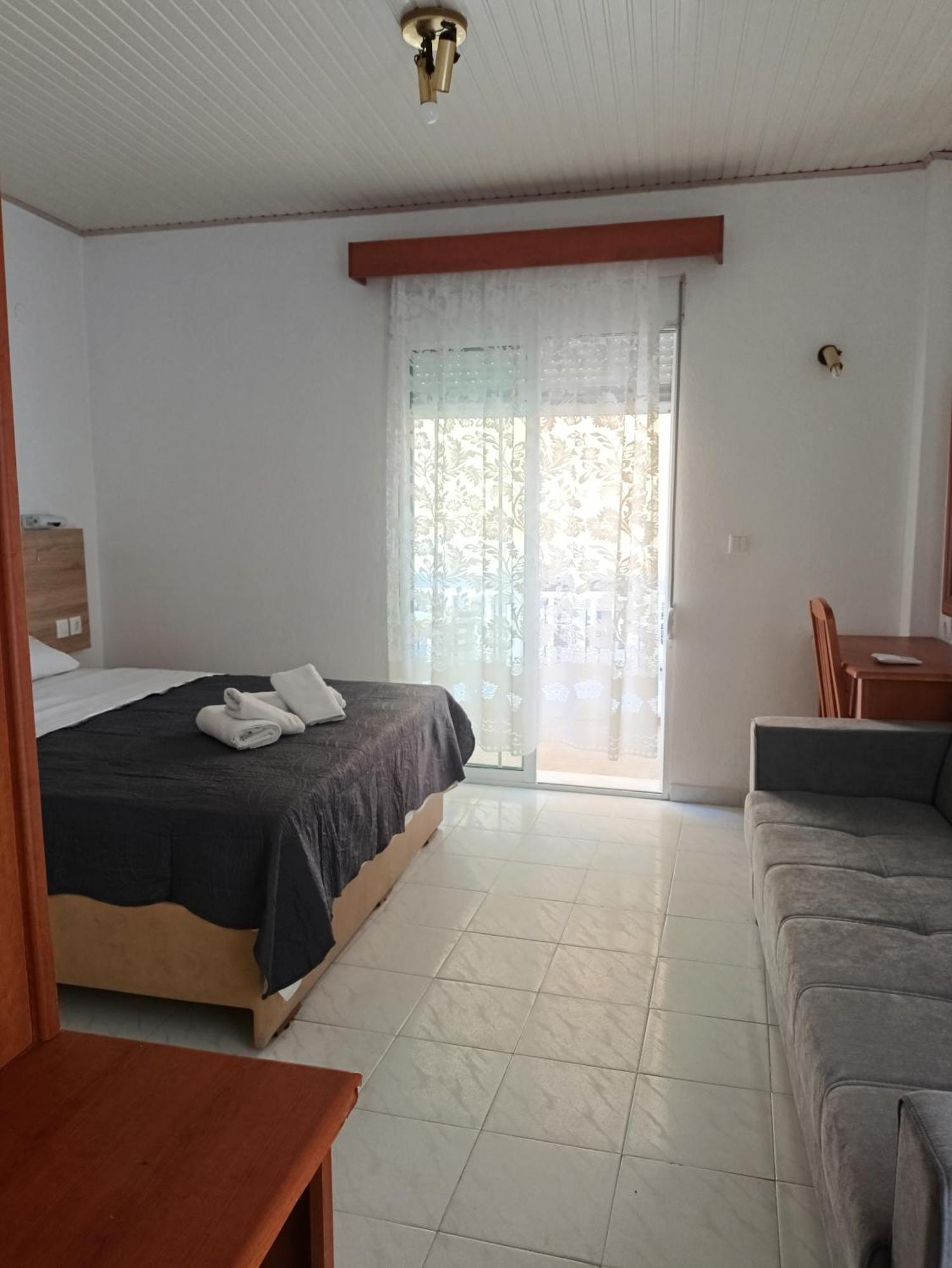 Gatos Beach Hotel Пефкохори Стая снимка