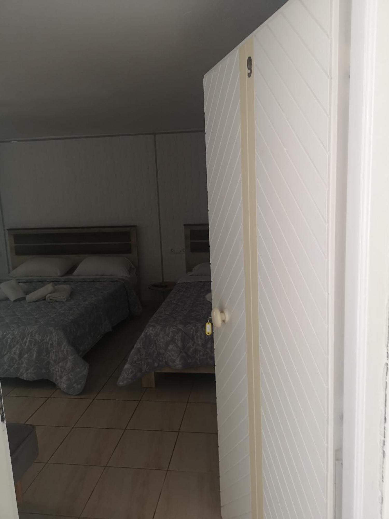 Gatos Beach Hotel Пефкохори Стая снимка